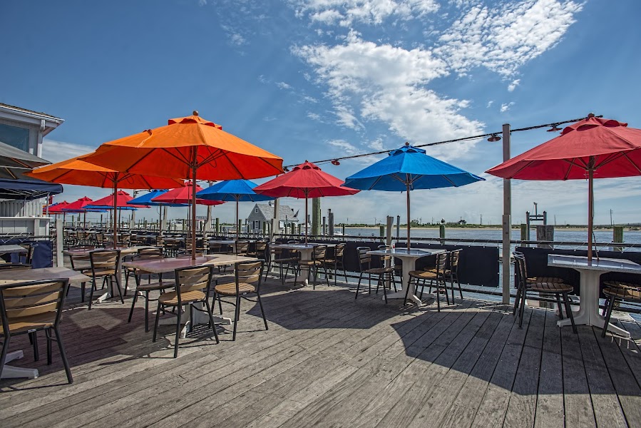 Bahrs Landing Famous Seafood Restaurant & Marina
