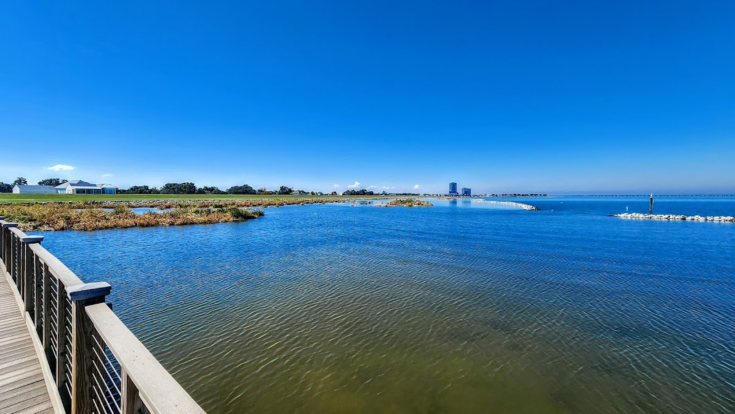 Bucktown Marina