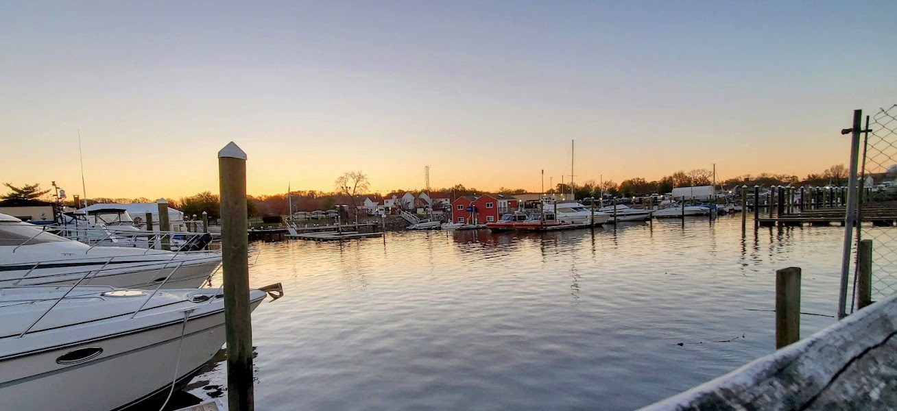 Capital Cove Marina
