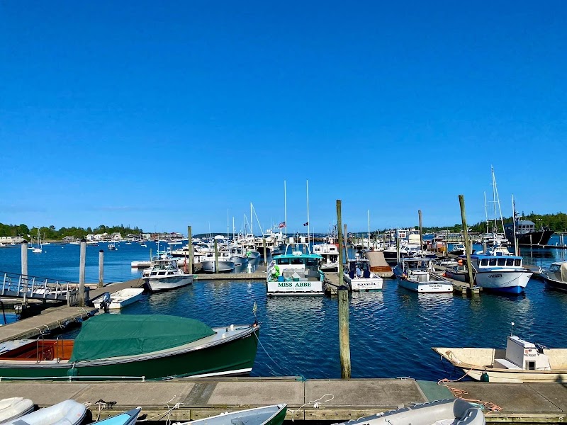 Dysart's Great Harbor Marina