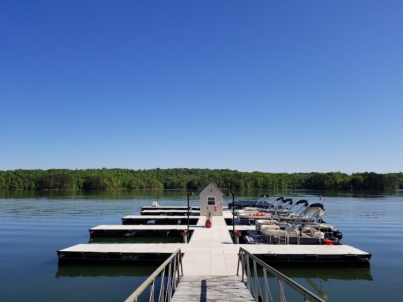 Harbor Light Marina