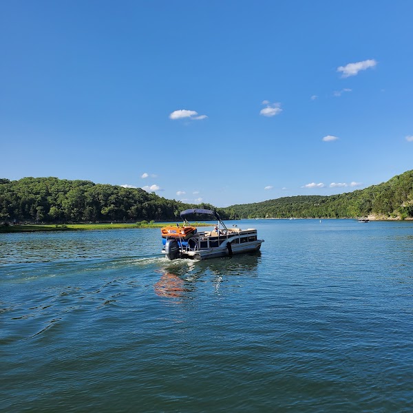 Holiday Island Marina