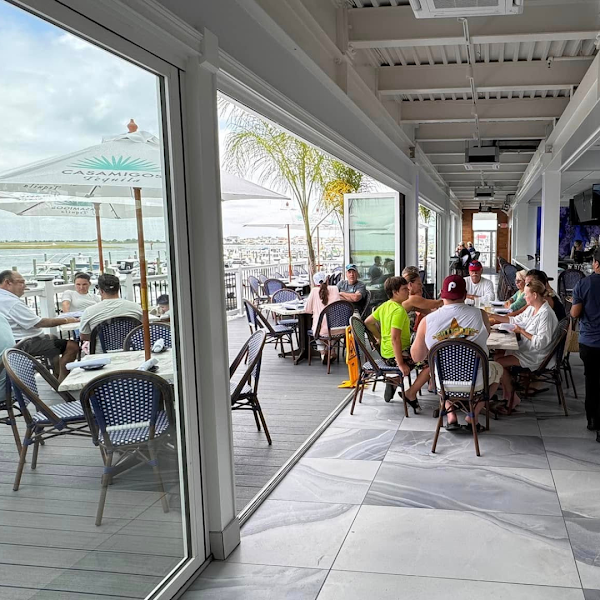 Lamberti's Sunset Marina & Restaurant