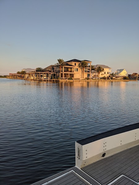 Myrtle Grove Marina