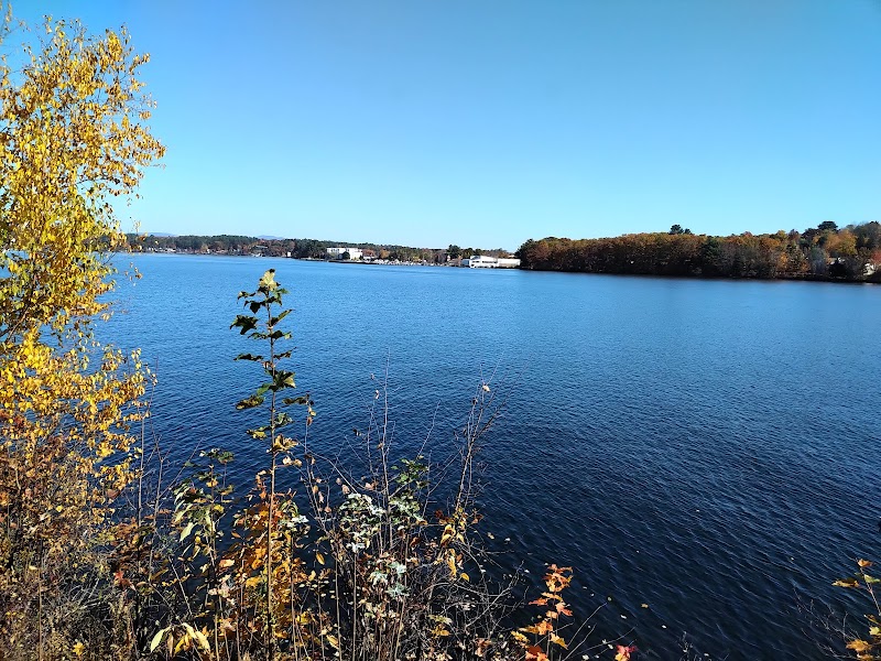 Paugus Bay Marina