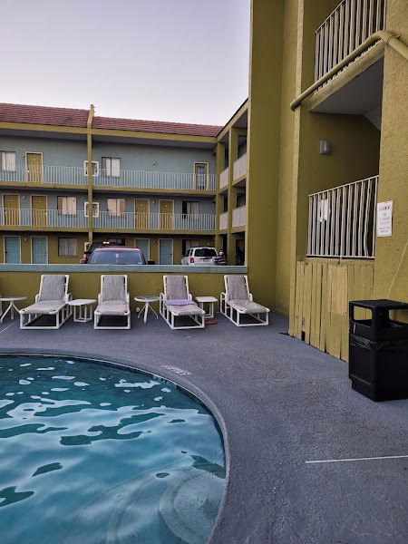 WindWater Hotel & Marina